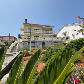 Apartmanok Parkolóhellyel Silo, Krk - 18667 Šilo