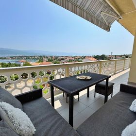 Apartmanok Parkolóhellyel Silo, Krk - 18667 Šilo