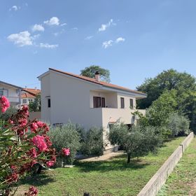 Apartmanok Parkolóhellyel Silo, Krk - 18692 Šilo