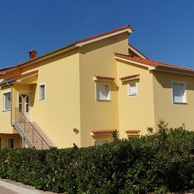 Apartmanok Parkolóhellyel Silo, Krk - 18705 Šilo