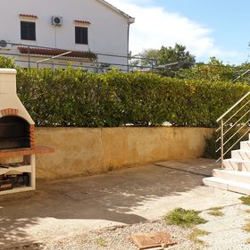 Apartmanok Parkolóhellyel Silo, Krk - 18705 Šilo