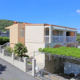 Apartmanok A Tenger Mellett Arbanija, Ciovo - 18797 Arbanija