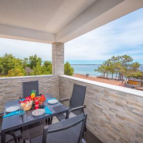 Apartmanok A Tenger Mellett Vir - 18881