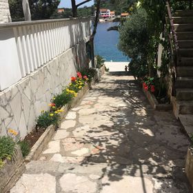 Apartmanok A Tenger Mellett Öböl Pokrivenik, Hvar - 18955 Pokrivenik