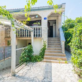 Apartmanok A Tenger Mellett Vir - Kozjak, Vir - 19094 Vir - Kozjak