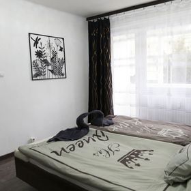 Komló Szíve Apartman **** Komló