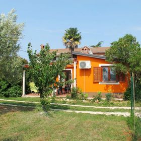 Kuća za odmor Iris Umag Biribaci