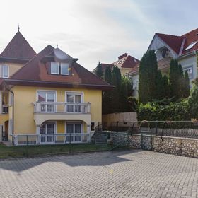 Leilbon Apartmanház Hévíz