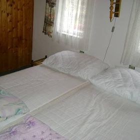 Chata Orasice Počedělice