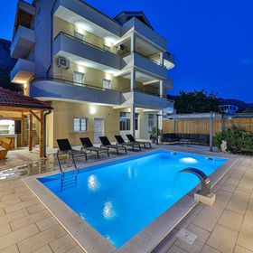 Apartman Kaštel Gomilica - CDC842