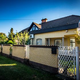 Freddy's Guest House Zamárdi