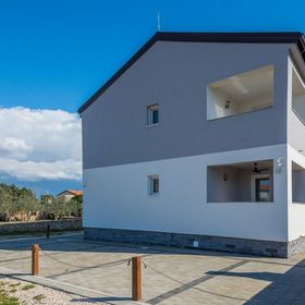 Apartments Pejakovic Vir