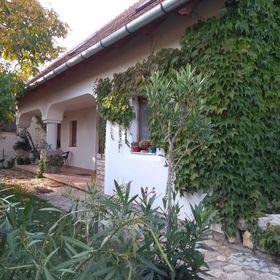 Nemesdombi Vendégház Vászoly