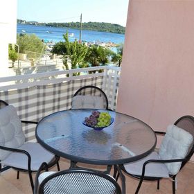 Apartment Osman Vodice