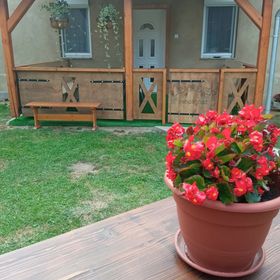 Leander Vendégház Magyarhertelend