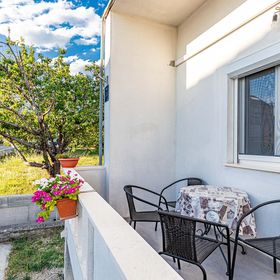 Apartman Kaštel Lukšić - CDC846