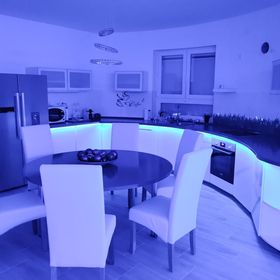 Regina Partyhouse Szigetszentmiklós