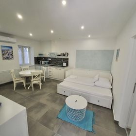 MYKONOS Apartman Makó