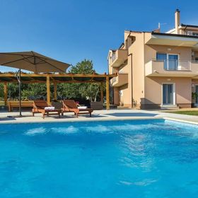 Nyaralóház Medencével Dugopolje, Zagora - 19033 Dugopolje