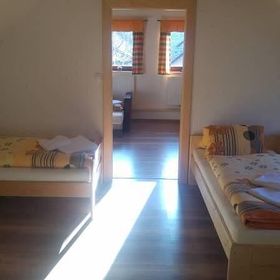 Chalupa Linia Chvaleč