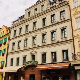 Hotel Krásná Královna Karlovy Vary