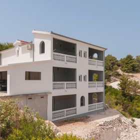 Apartman Splitska - CDB706