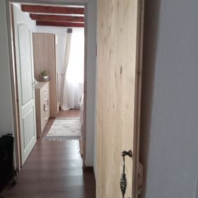 Căsuța din Deal Vaideeni