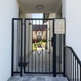 Rizling Apartmanház**** Balatonalmádi