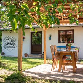 Bók Tanya és Vendégház Hidegkút