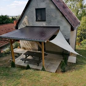 CUKY Nyaraló Magyarhertelend