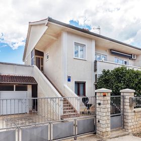 Apartman Pula - CIR549