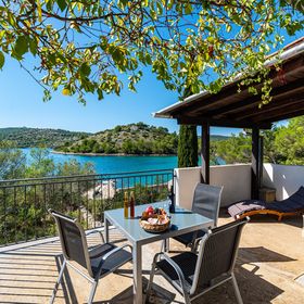 Vendégház Brbinj - CDU525