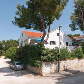 Apartman Supetar - CDB506