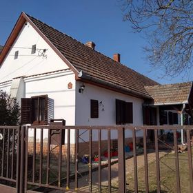 Harmat Porta Apartman Galambok