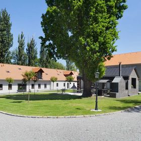 Hotel Panství Dlouhá Lhota