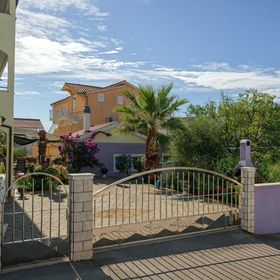 Apartments Milka Vodice II