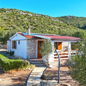 House Bellatrix Tkon