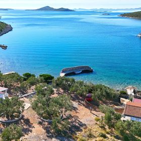 House Bellatrix Tkon