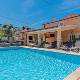 Apartman Šibenik - CDJ873