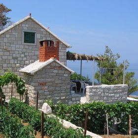 House Svjetlana Postira