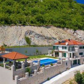 Luxusvilla Medencével Studenci, Zagora - 18483 Studenci