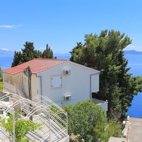 Apartmanok Parkolóhellyel Marusici, Omis - 18497 Marušići