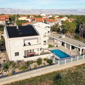 Apartmanok Családok Részére Medencével Vir - Kozjak, Vir - 18589 Vir - Kozjak