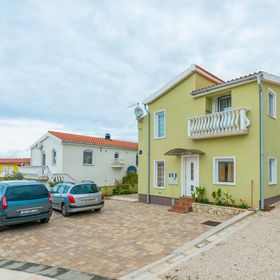 Apartmanok A Tenger Mellett Vir - Lozice, Vir - 18593 Vir - Lozice