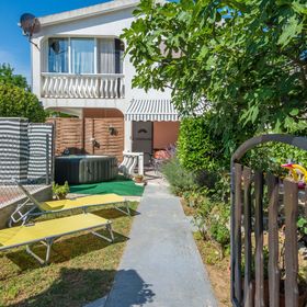 Apartmanok Gyermekes Családok Részére Sabunike, Zadar - 18649 Sabunike