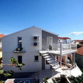 Apartments Vesela Podaca