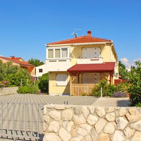 Apartmanok Parkolóhellyel Baska, Krk - 18789 Baška