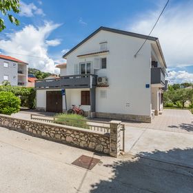 Apartmanok Parkolóhellyel Baska, Krk - 18818 Baška