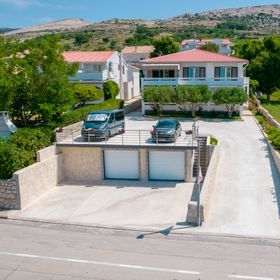 Apartmanok Parkolóhellyel Pag - 18848