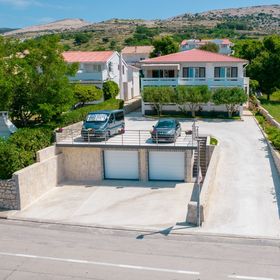 Apartmanok Parkolóhellyel Pag - 18848